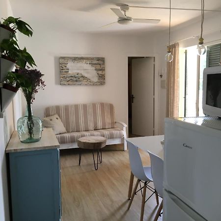 Apartamentos Surest كالا إن بلانيس المظهر الخارجي الصورة