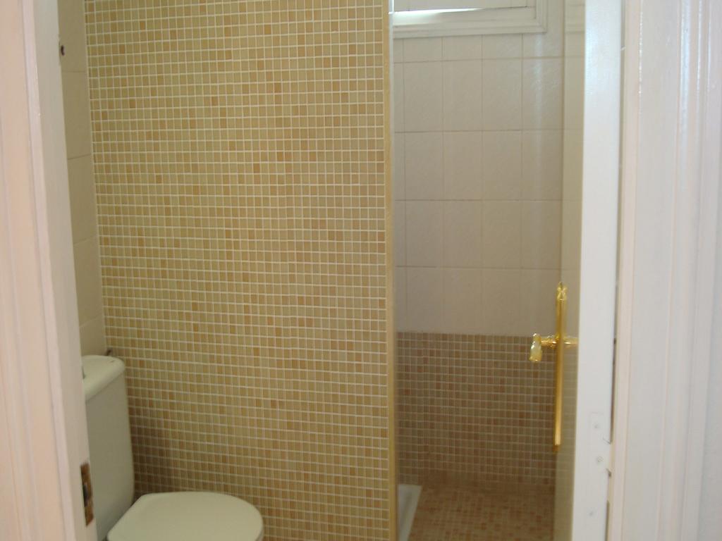 Apartamentos Surest كالا إن بلانيس الغرفة الصورة