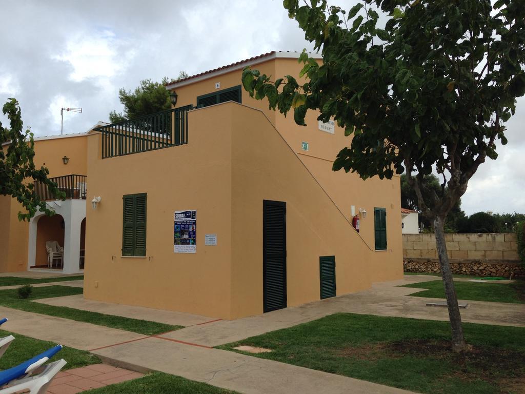 Apartamentos Surest كالا إن بلانيس المظهر الخارجي الصورة