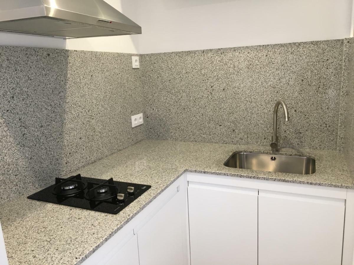 Apartamentos Surest كالا إن بلانيس المظهر الخارجي الصورة